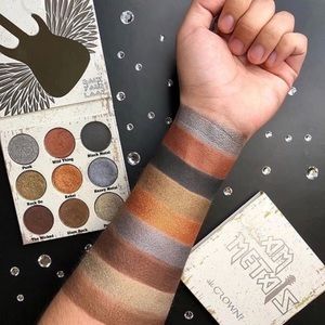 Crown Brush Glam Metals Eyeshadow Palette